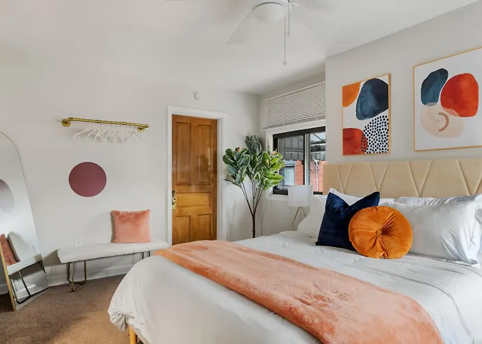 Contemporary Loft 5-min To Downtown Pittsburgh