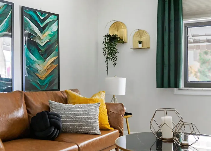 Frühstückspension Contemporary Loft 5-min To Downtown *