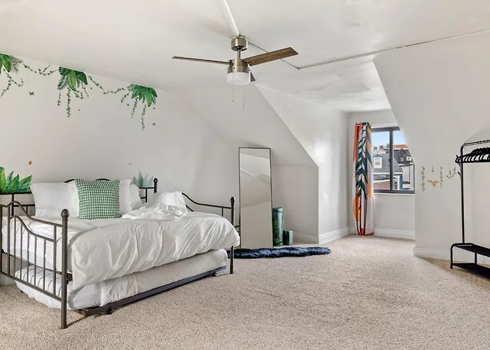 Contemporary Loft 5-min To Downtown * Pittsburgh